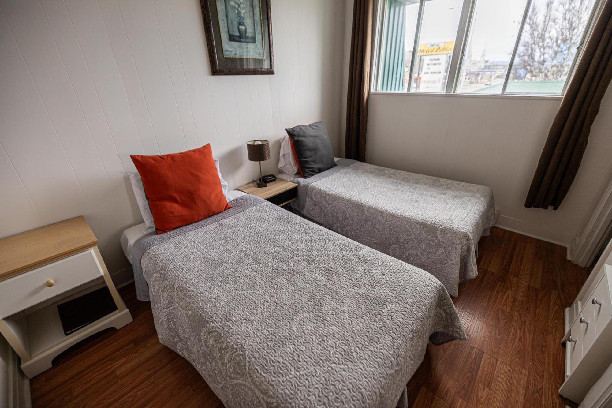 Motel Deblois Sainte-Anne-de-Beaupré Kültér fotó
