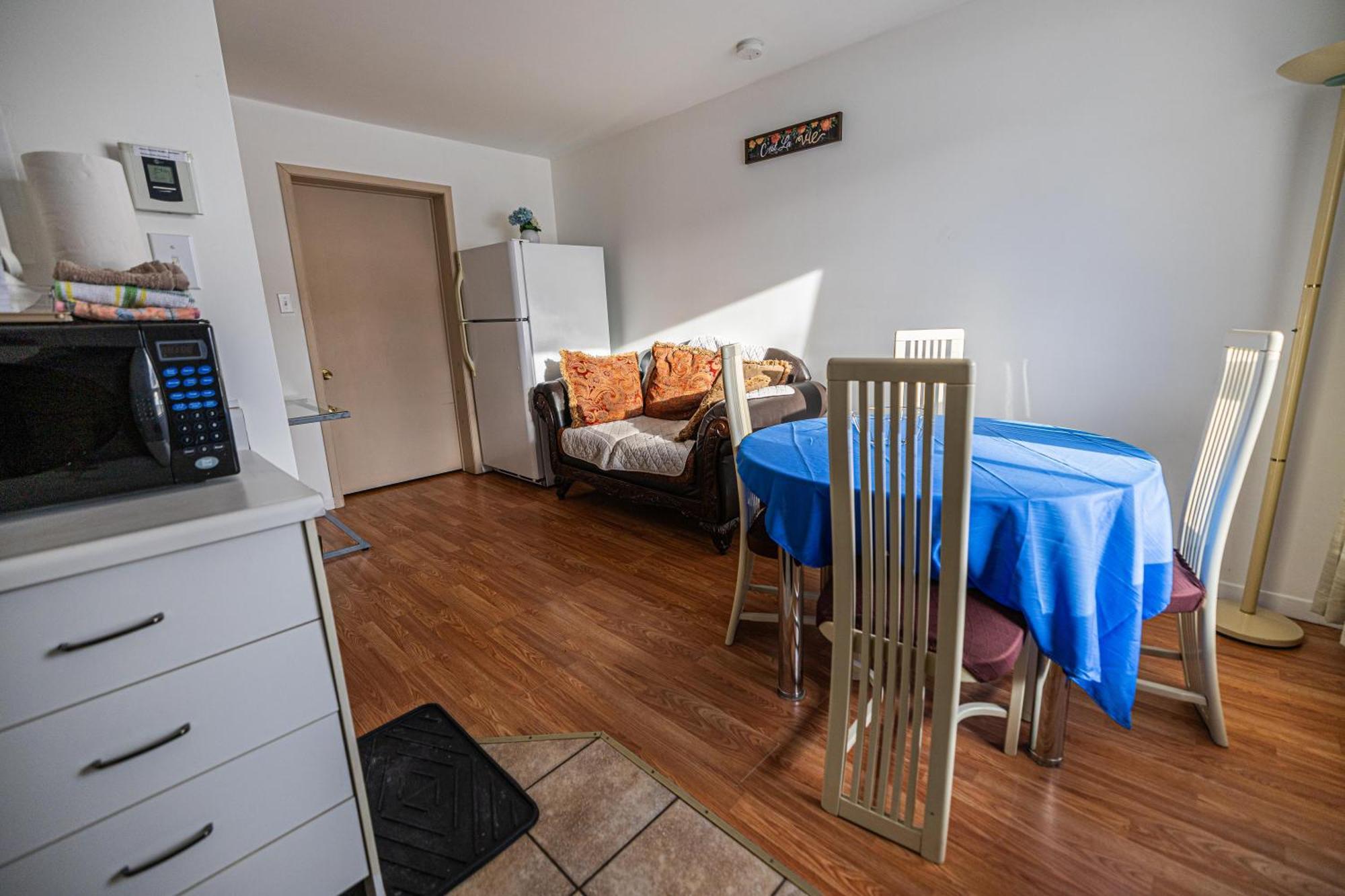 Motel Deblois Sainte-Anne-de-Beaupré Kültér fotó