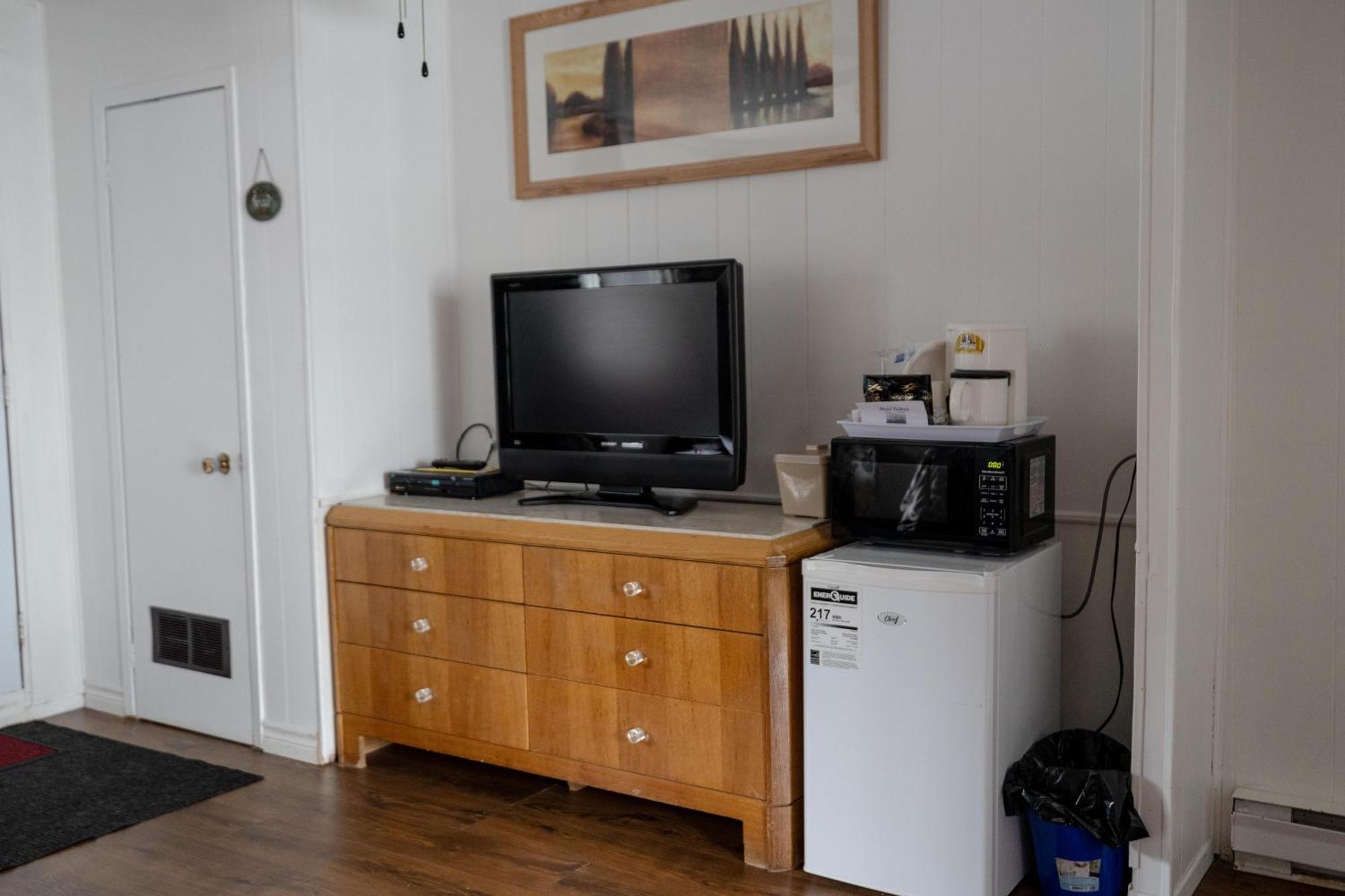Motel Deblois Sainte-Anne-de-Beaupré Kültér fotó