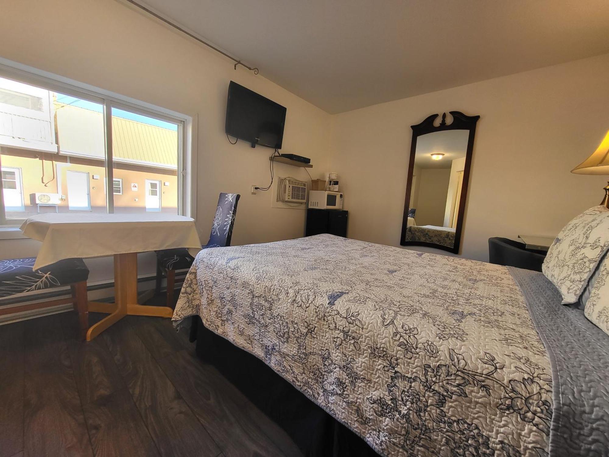 Motel Deblois Sainte-Anne-de-Beaupré Szoba fotó