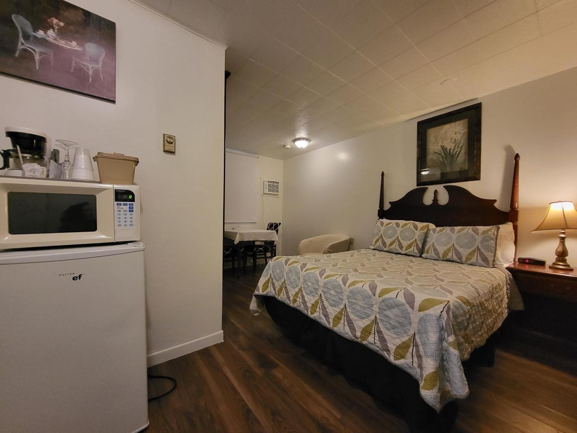Motel Deblois Sainte-Anne-de-Beaupré Szoba fotó